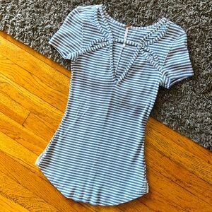 Free People Ink Blue Striped Short Sleeve Tee Shirt Blouse Top Size XS